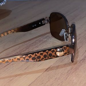 COACH MORGAN SUNGLASSES/HARD SHELL CASE S573  $165